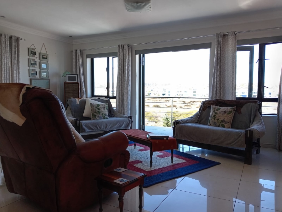 To Let 2 Bedroom Property for Rent in Calypso Beach Western Cape